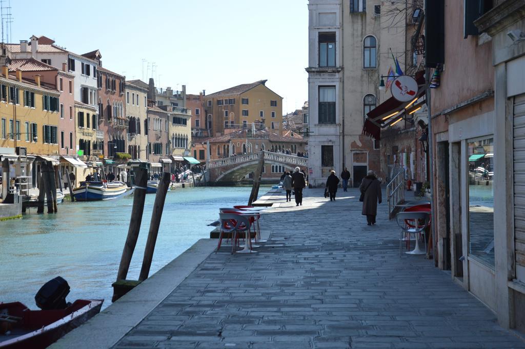 Asteria Venetian * Venetië